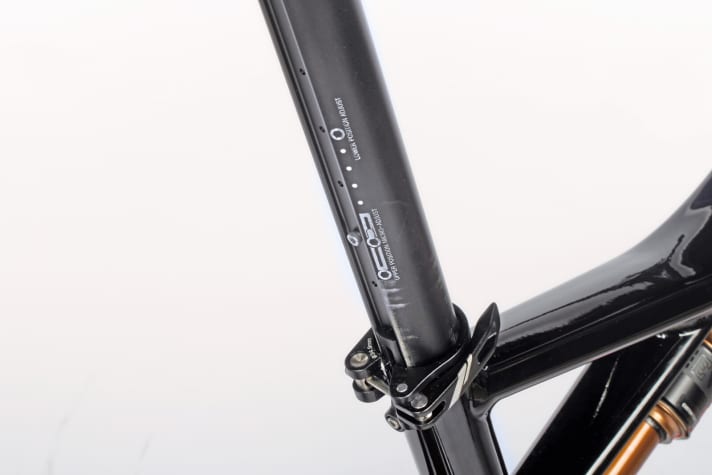   Orbea: Clever solution. The Digit seatpost from Orbea can be lowered with a handle while riding. The extension height is individually adjustable.