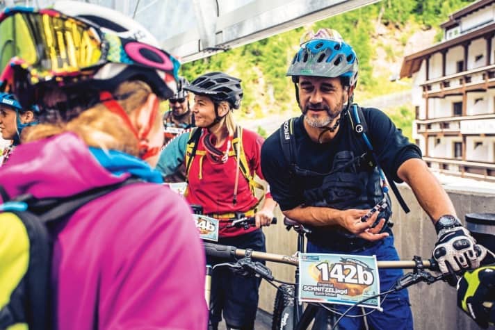   Singletrail-Schnitzeljagd im Ötztal: 1500 hm im Uphill und 4500 im Downhill. Dabei entpuppte sich das All Mountain mit Enduro-Genen als idealer Spielgefährte.