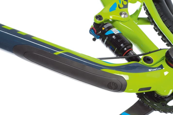   + Giant: The lightweight carbon frame has effective impact protection on the down tube. Some manufacturers only apply a transparent film here.