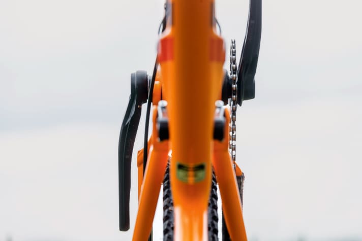   Rocky Mountain Pipeline 750 MSL: At 183 millimetres, the Q-factor is quite wide despite the single chainring.