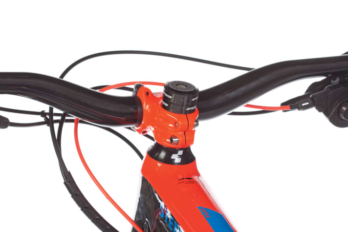   - Cube: High stack, high end spacer and high riser handlebar result in an extremely high front end. Good on steep descents, but otherwise too much of a good thing.