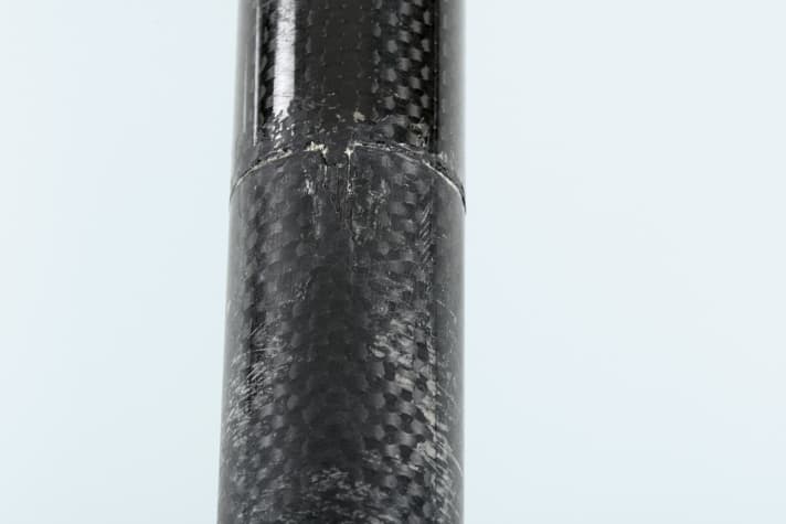   Quetschung an einer Carbon-Sattelstütze