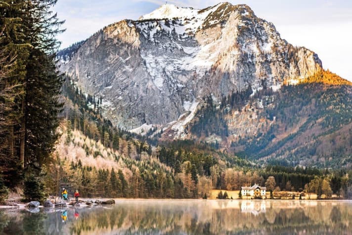   Around the Sonnstein - a classic tour on Lake Traunsee, enhanced by a detour to the Langbath lakes.