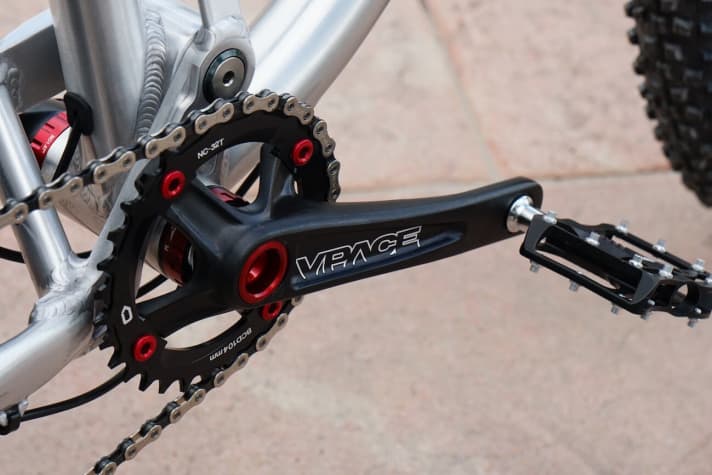 Bei den Anbauteilen greift VPace auf hauseigene Produkte zurück - allesamt Kinder-optimiert.