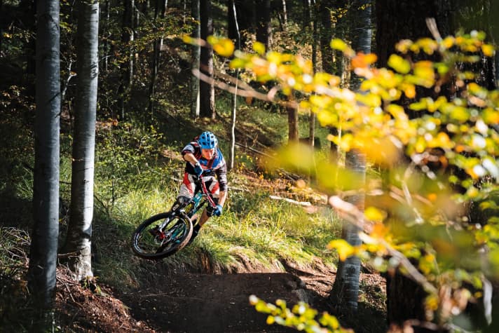   Yeah! Die Kanadier können es halt! Ein ähnliches Projekt in Stuttgart hat 175000 Euro gekostet. Dass es auch anders geht, beweisen die Trail-Bauer aus Übersee. 