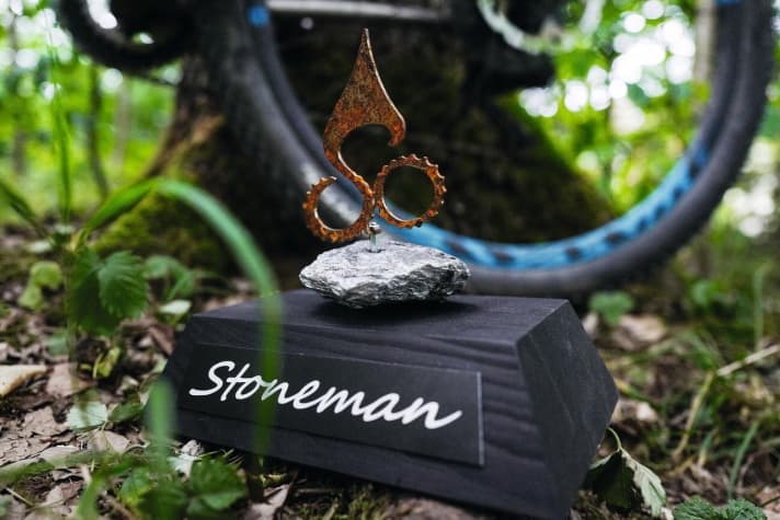   The Stoneman tophat created by the inventor himself, here the Miriquidi version in silver.