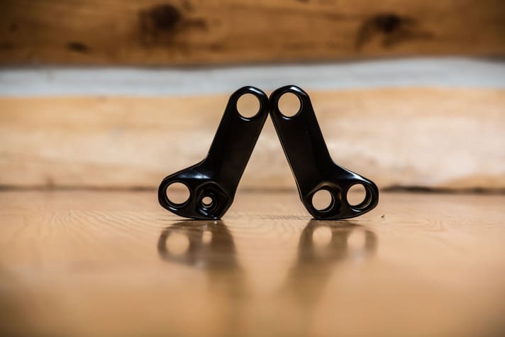   Damper mount with Ride 9 recess.