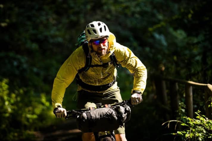 Oft war BIKE-Redakteur Stefan Loibl nicht alleine unterwegs. Meist wurde er von spontanen Bikern, Lesern und Ortskundigen begleitet. Danke für die Unterstützung!