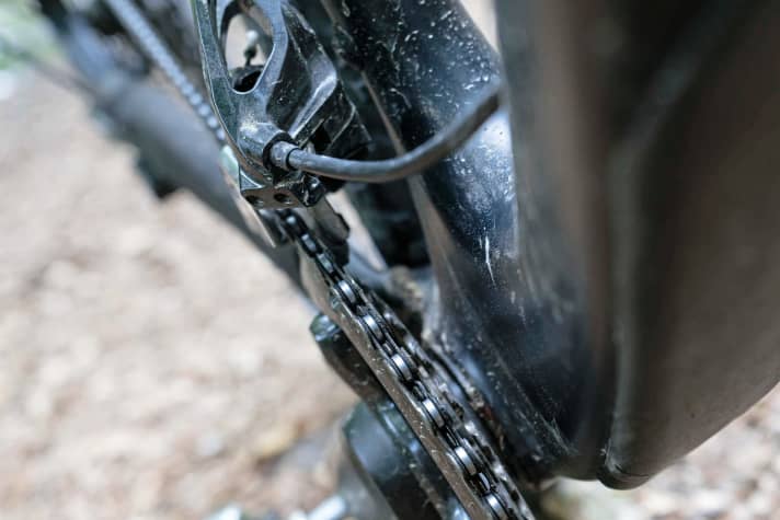   Thanks to the double setup with 11-42 cassette, the Rose Psycho Path has a slightly wider range.