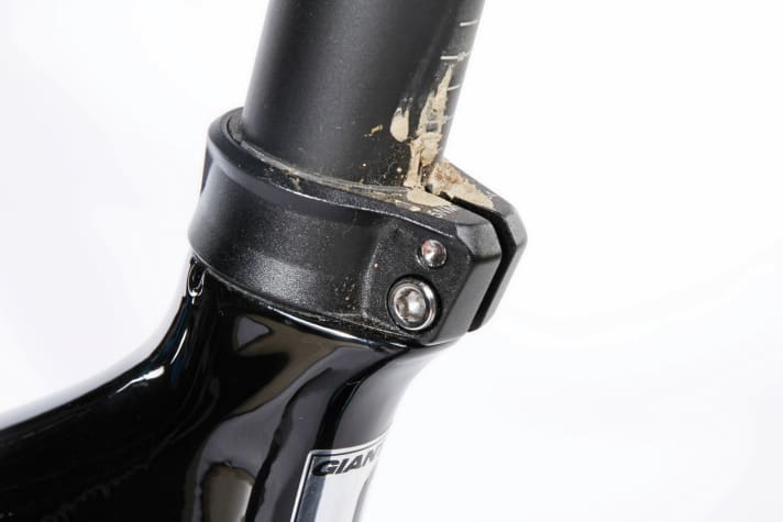   Giant Reign Advanced 0: Doppelt hält besser, ist aber umständlich in der Handhabung. Wer seine optimale Sitzhöhe gefunden hat, muss bei 150 mm Hub aber nur noch selten justieren.