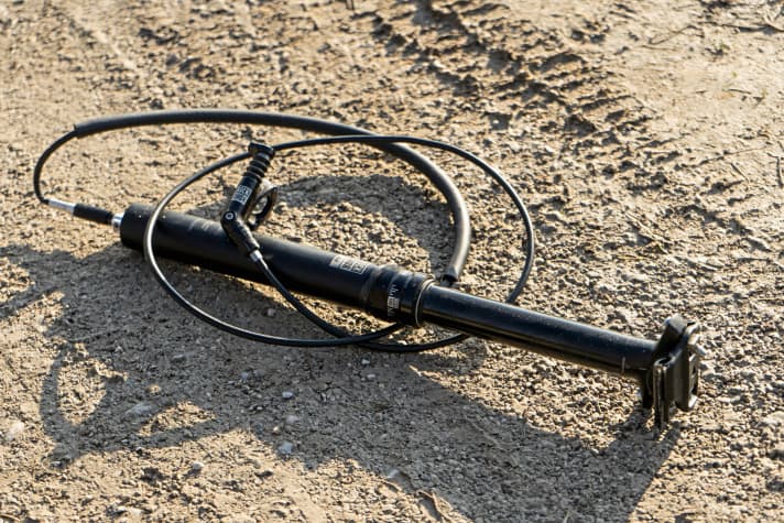   BMC Speedfox SF02 29: Die Rockshox-Reverb macht Probleme.