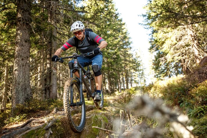   Enduro bikers get their money's worth on the Matzalm Trail. Maximum difficulty: S2.