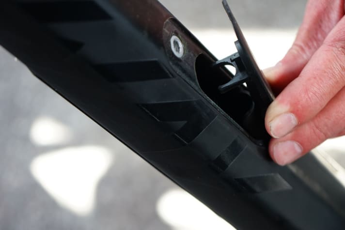   There is space for a Di2 battery without rattling, and the large opening also helps with internal cable routing.