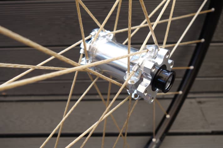   One sticking point was the connection between the fibre spoke and the aluminium nipple.
