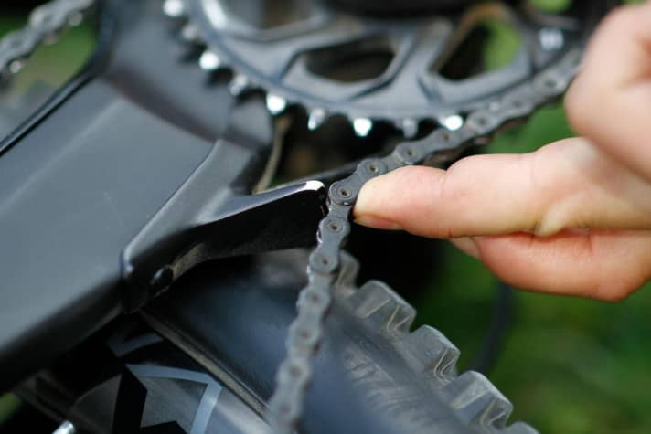   A new chainstay protector was also seen on the Unplugged from Bold. It protects the carbon stay along its entire length, while a nose at the bottom keeps the chain out.