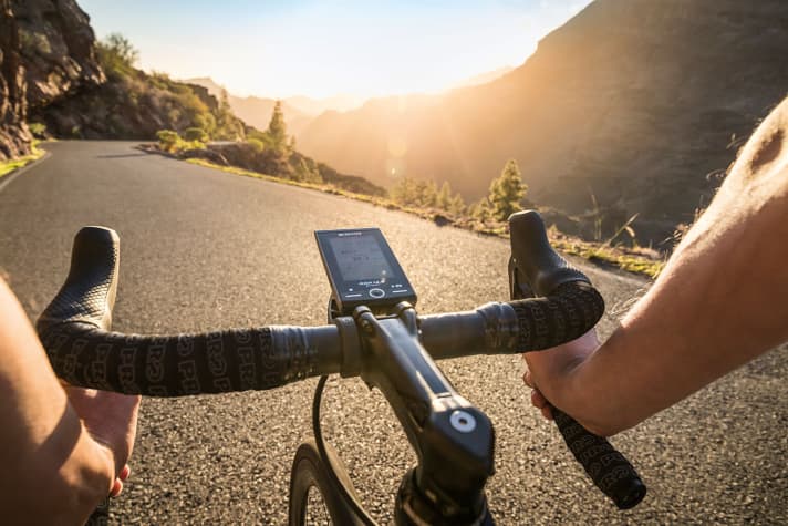 Whether road bike, cyclocross bike, gravel bike or, of course, mountain bike. The new Rox from Sigma should cut a fine figure on all of them.