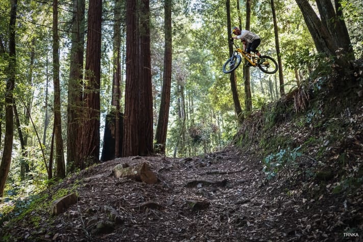   The FR AMR should also be able to cope with big stunts and big jumps without complaint.