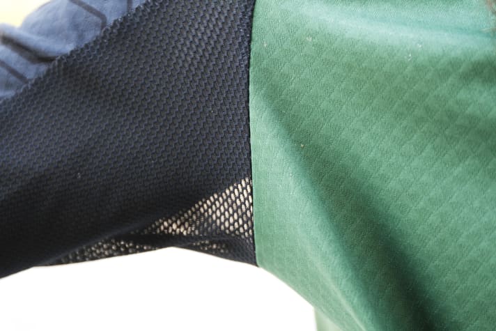   Airy mesh under the arms provides ventilation.