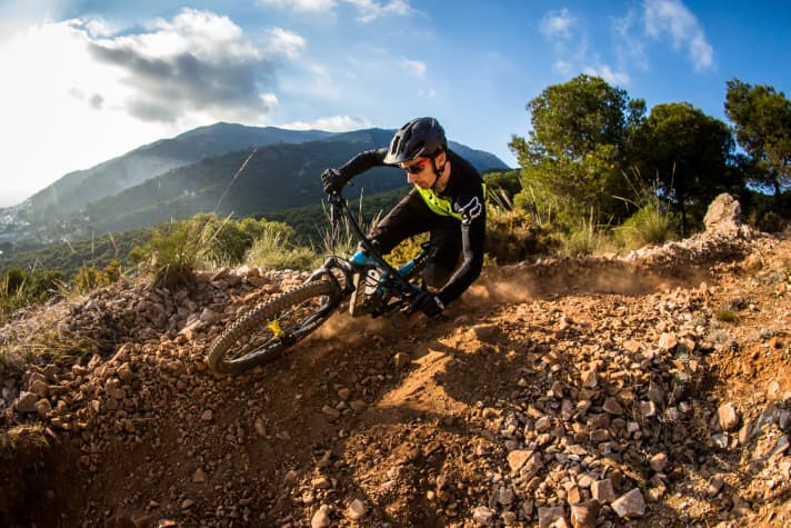   Wir konnten das Strive bereits zwei Tage lang auf den Trails rund um Malaga fahren und auch schon im BIKE-Labor ausführlich testen. Den kompletten Test gibt es in BIKE 3/19 ab 4. Februar am Kiosk.