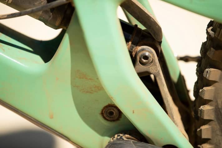   The geometry of the Santa Cruz Megatower can be adjusted using a flipchip.