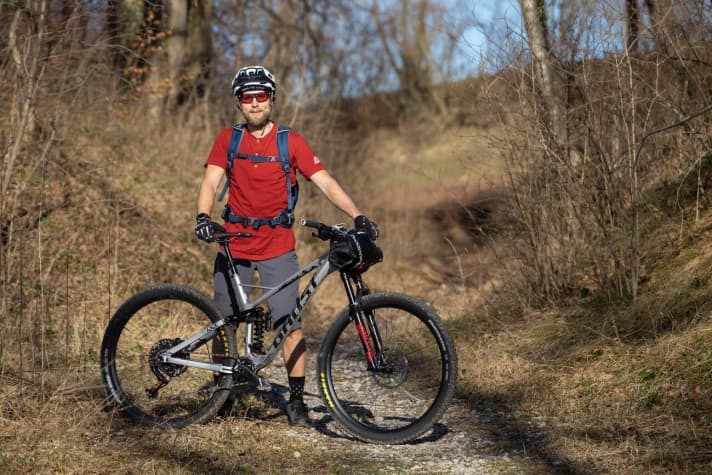    Stefan Loibl (32), BIKE editor: From long marathon races to alpine adventure tours, the Lower Bavarian is up for anything. However, he usually heads south from Munich to the Alps. But after the #DeutschlandTrail in 2017, Loibl summarised: "The tour across Germany showed me once again that the best place to be is at home."