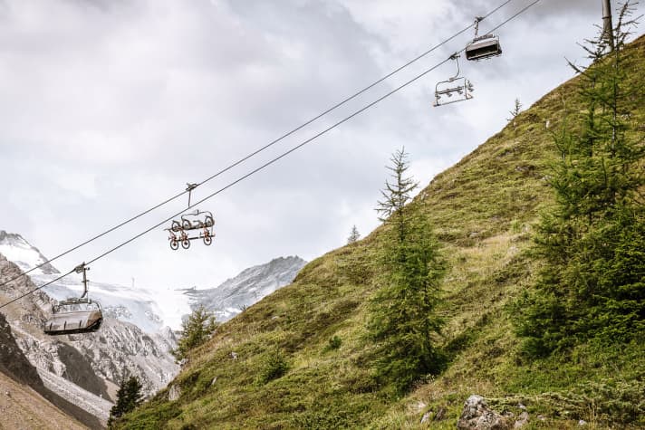   Seit 2018 führt die Langeggbahn auf 2666 Metern Höhe zum Einstieg der spektakulären OLLWEITE Line.