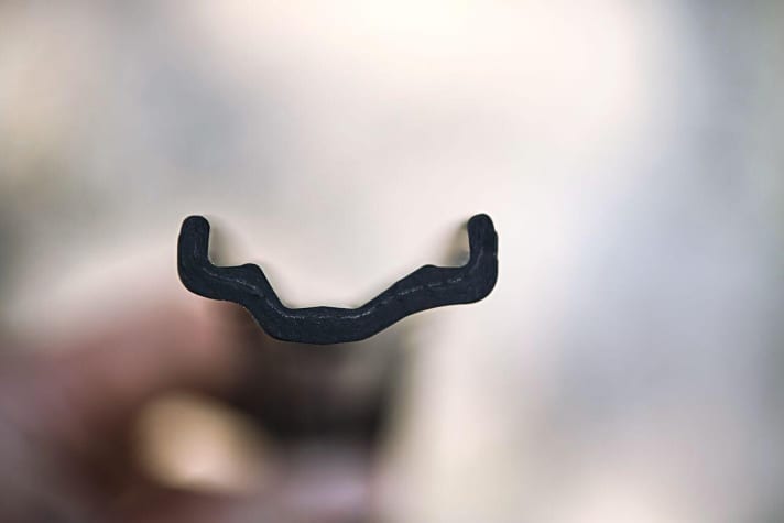   The cross-section of the Zipp carbon rims with the single-walled construction.