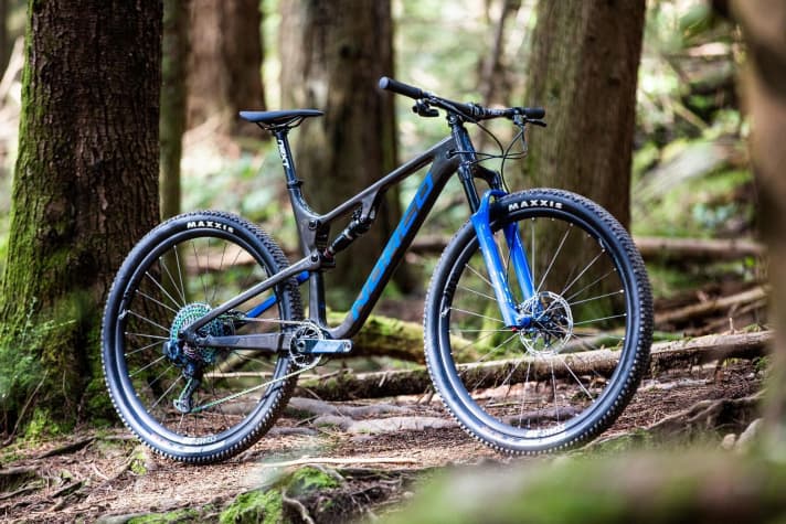   Race file reloaded. The Revolver 100 is uncompromisingly trimmed for best times.