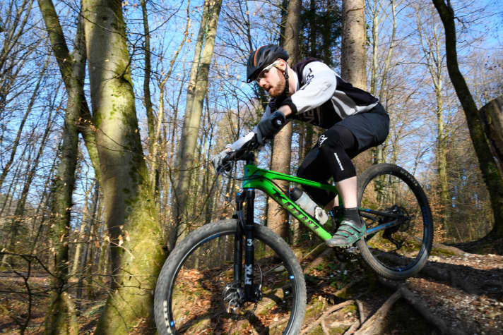   Tester Adrian Kaether | Kona Hei Hei DL