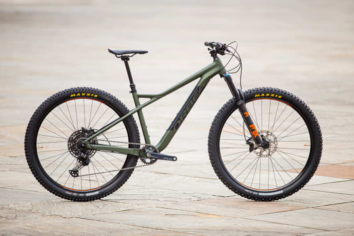   The Orbea Laufey is getting a major update for 2020: new design language, flat angles, large wheels.