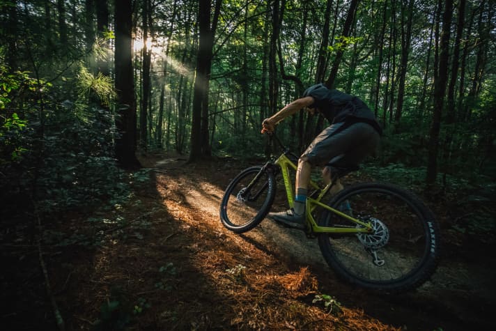   Santa Cruz also promises efficient acceleration for the VPP rear triangle.