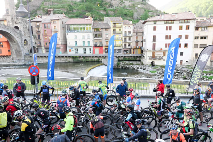   The idyllic village of Camprodon is the start of the second stage. From here, the route heads straight into the high mountains.