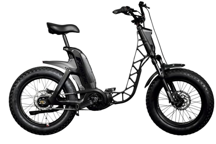 AWARD WINNER - Issimo Manufacturer: Fantic Statement from the Eurobike Award jury: "Fantic, a company with a long tradition in the motorbike industry, is now turning its attention to the e-bike with the Issimo. The result: a completely new vehicle category that brings fun and a strong focus on safety to urban mobility."