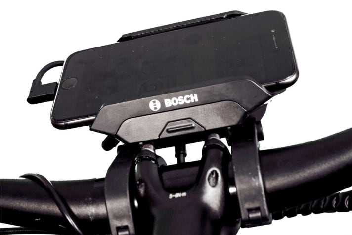 AWARD WINNER - SmartphoneHub Manufacturer: Bosch Statement from the Eurobike Award jury: "We liked the chic and clear design, which ensures a stable hold on the smartphone. A useful, functional addition for Bosch e-bikers. "