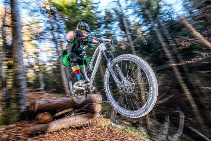 Das Pole Machine auf dem Trail