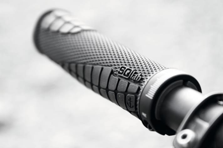   Search for the optimum grip