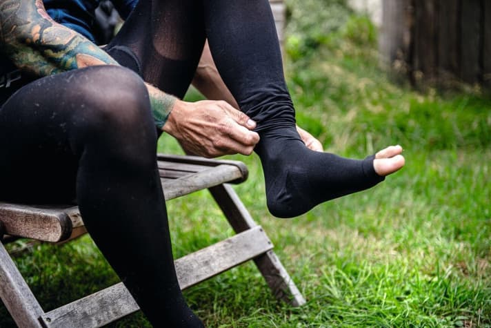 <a href="https://amzn.to/35kFiqr" target="_blank" rel="noopener noreferrer nofollow">cep Recovery Pro Tights</a> *