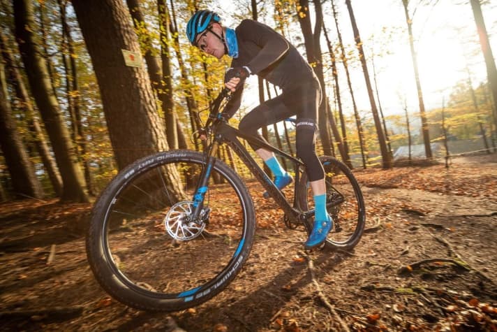   Our professional tester Markus Schulte-Lünzum also liked the extremely light-footed acceleration on the Elite.