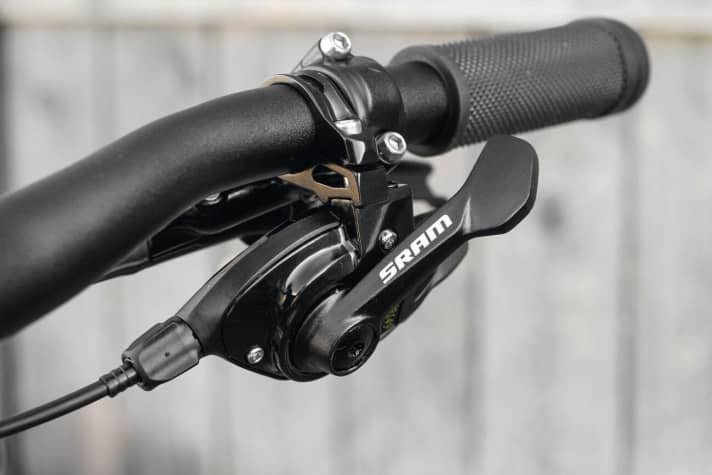 Schalthebel an einem Kinderfahrrad: Die Hebel müssen sich auch mit kleinen Kinderhänden einfach bedienen lassen.