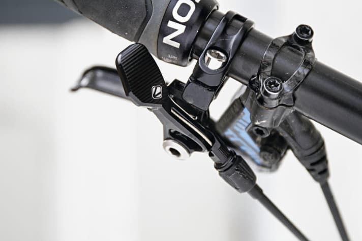   Lever on the Vecnum Nivo 182