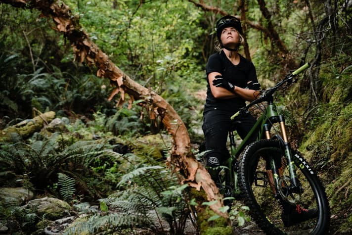   With a little more travel and the latest geo, the new Switchblade is even more downhill orientated. Even the odd enduro race shouldn't be a problem.
