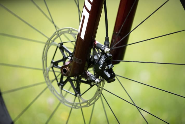   All models have 180-millimetre brake discs on the front wheel.