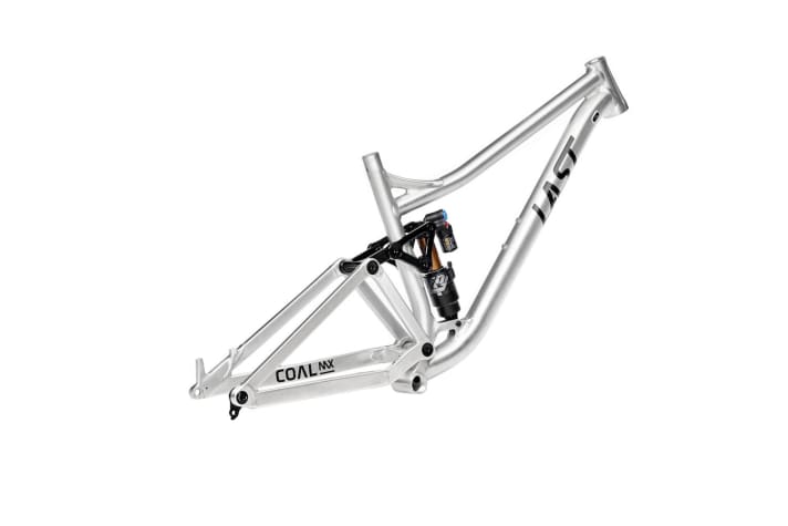   The new 2.9-kilo Glen frame costs 1799 euros without a shock, and 2238 euros with a Fox Float DPX2 Factory, for example.