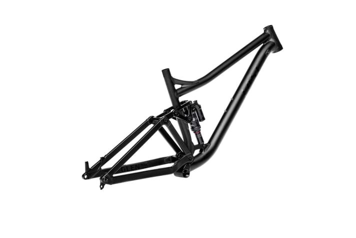   The Coal frameset is also available without shock for 1800 euros, with Rock Shox Superdeluxe Ultimate RCT it costs 2238 euros.