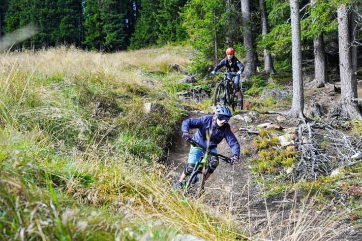   The Wünsch'-Dir-Was! story kicked off at the enduro test on the Schöneben trail at Lake Reschen.