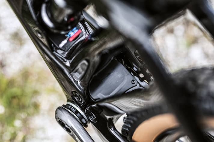   A flexible plastic cover protects the bearings from direct exposure to dirt or splash water.