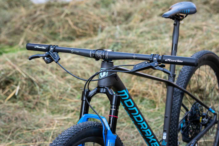   With its long reach, slack head angle and steep seat angle, the Podium is in tune with the times without experimenting with extreme geometry.