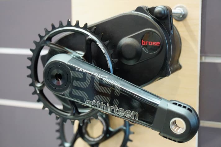   e-thirteen also presented the new eSpec cranks for Bosch, Shimano and Brose. Available in aluminium or carbon and in lengths of 160, 165 and 170 millimetres.