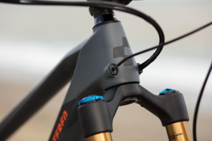   The striking front is strongly reminiscent of the Stereo 140 with 27.5-inch wheels, which Cube presented back in August 2017.