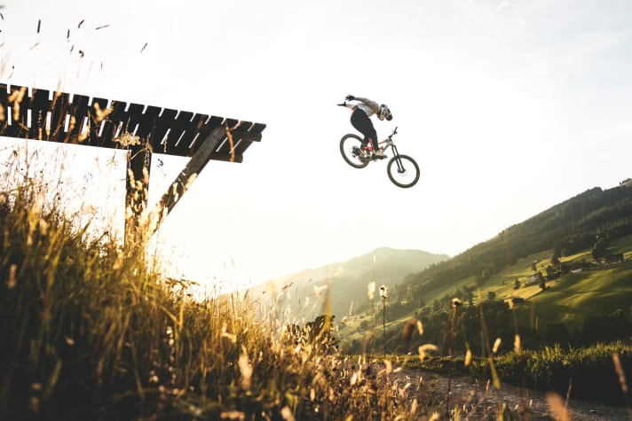   Shooting a video – Fabio Wibmer: My 9to5